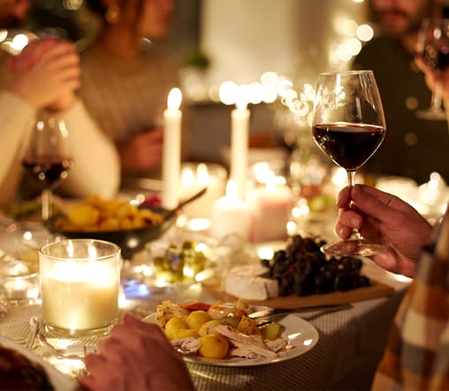 wine glasses and candle light dinner